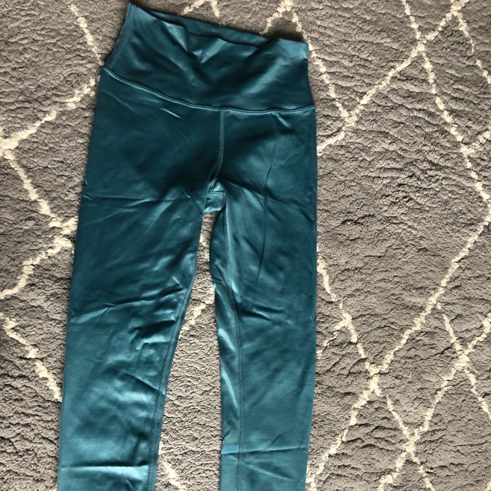 Alo High Waist Shine Legging